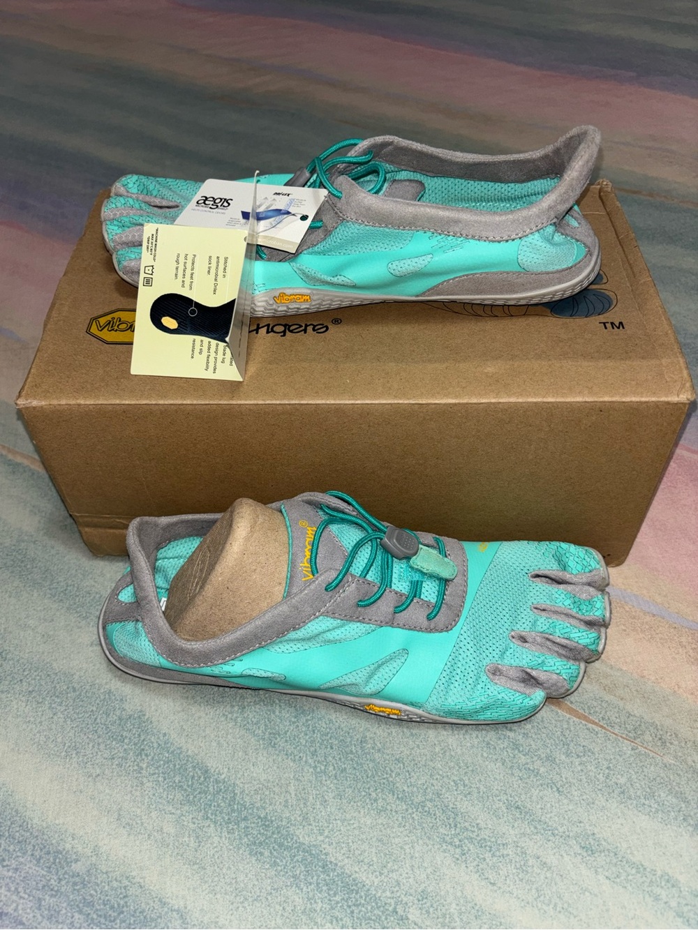 Vibram Five Fingers KSO EVO mint grey shoes women’s size 40
